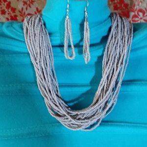 Gray Seabead Necklace Set